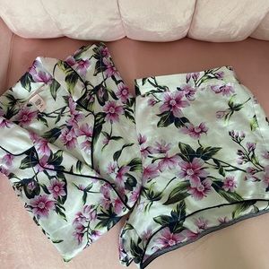 Victoria Secret sleepwear set. Short sleeve button up top and matching shorts